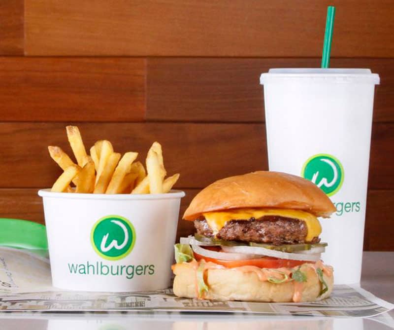 Wahlburgers Restaurant