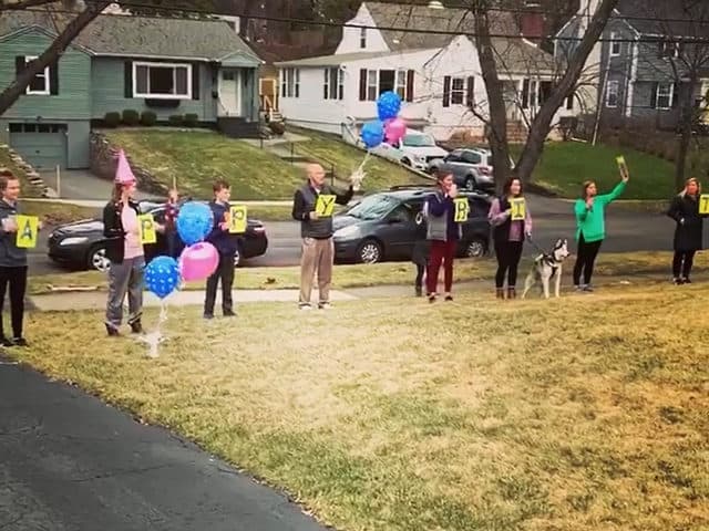 Neighbors-sing-happy-birthday-to-95-yr-old-during-coronavirus-distancing