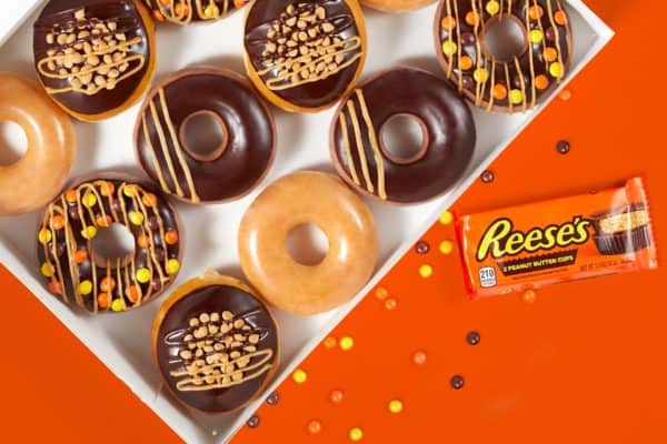 Krispy_Kreme_Reese's_Dozen