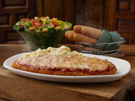 Olive-Garden-Giant-Chicken-Parmesean-meal