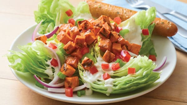 Applebees-Introduces-Two-New-Chicken-Salads